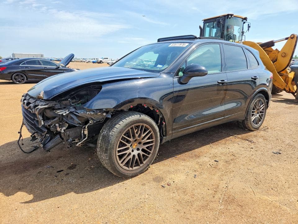 2017 PORSCHE CAYENNE - 1