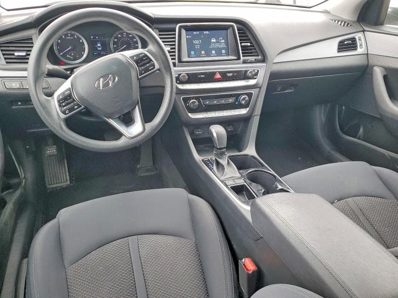 2019 HYUNDAI SONATA SE 8
