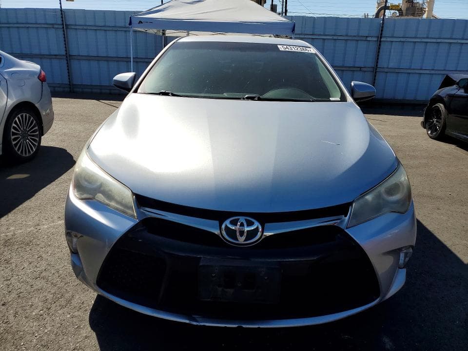 2017 TOYOTA CAMRY SE 5