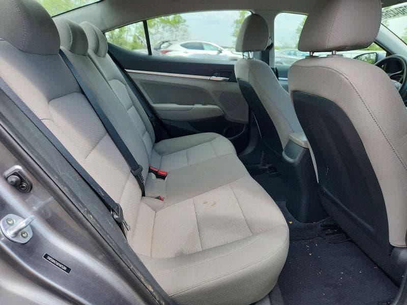 2019 HYUNDAI ELANTRA SEL 10