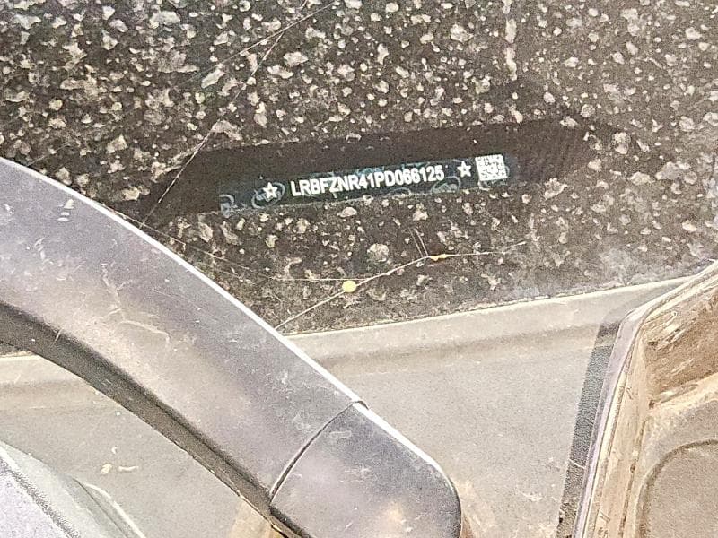 2023 BUICK ENVISION ESSENCE 25