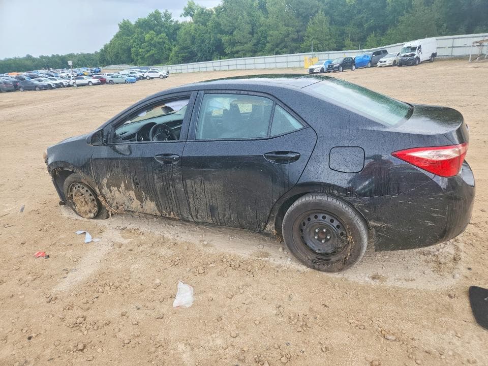 2019 TOYOTA COROLLA LE 2