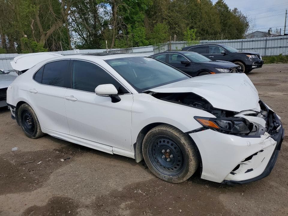 2023 TOYOTA CAMRY XLE 4