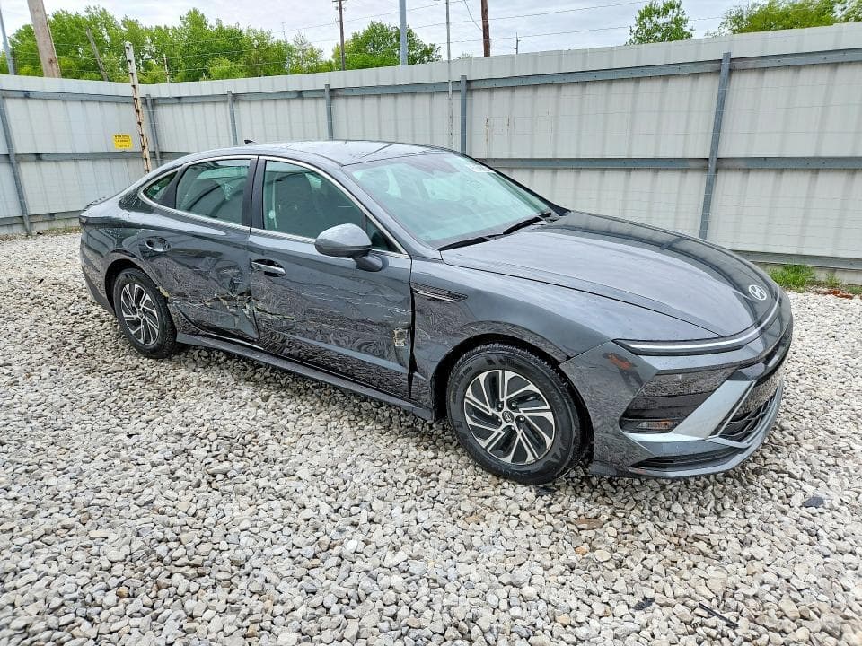2026 HYUNDAI SONATA HYBRID BLUE 4
