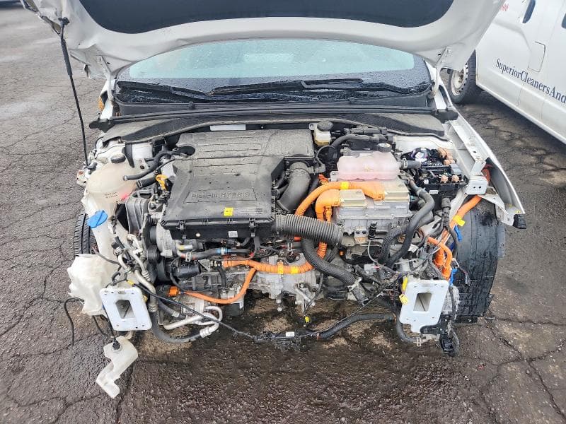 2021 HYUNDAI IONIQ SEL 11