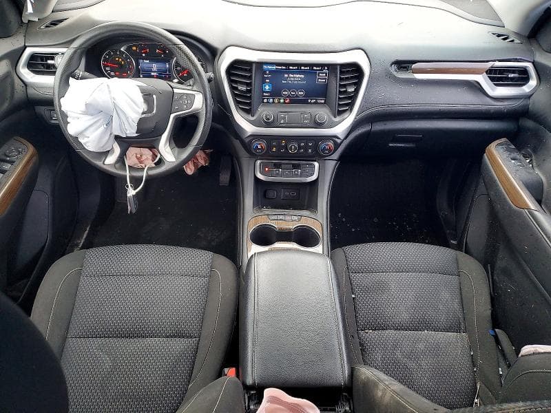 2023 GMC ACADIA SLE 8