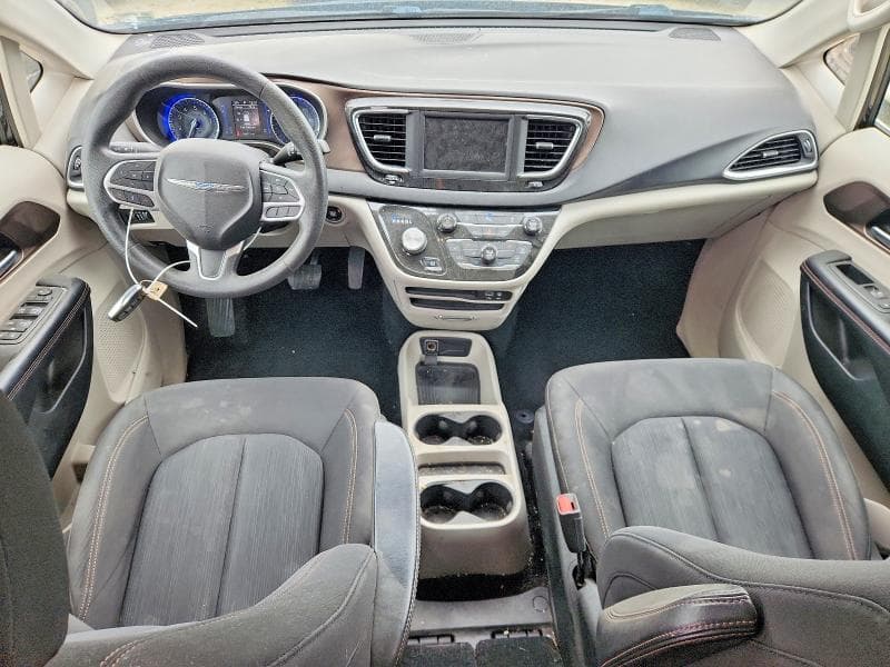 2018 CHRYSLER PACIFICA LX 8