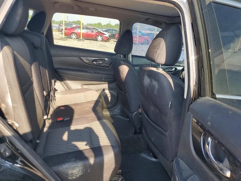 2017 NISSAN ROGUE SV 11