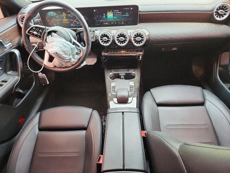 2020 MERCEDES-BENZ CLA 250 8