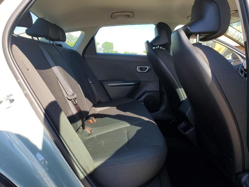 2026 KIA K4 LXS 10