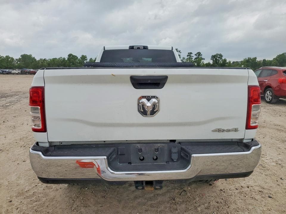 2024 RAM 2500 TRADESMAN 6