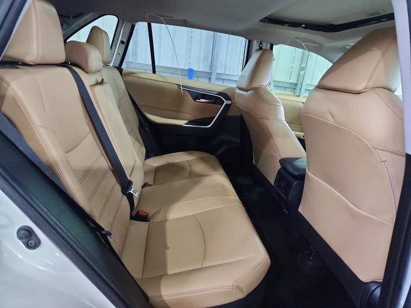 2021 TOYOTA RAV4 HYBRID XLE PREMIUM 10