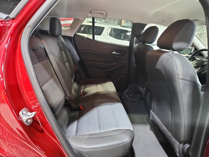 2025 CHEVROLET TRAX 1LT 11