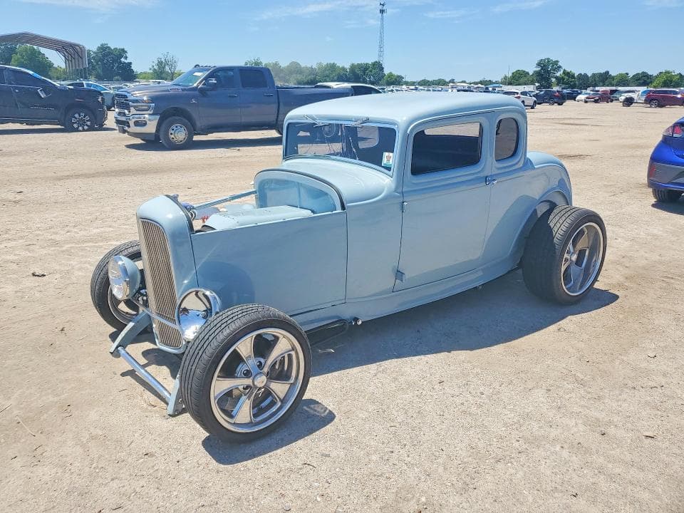 1932 FORD MODEL B - 1