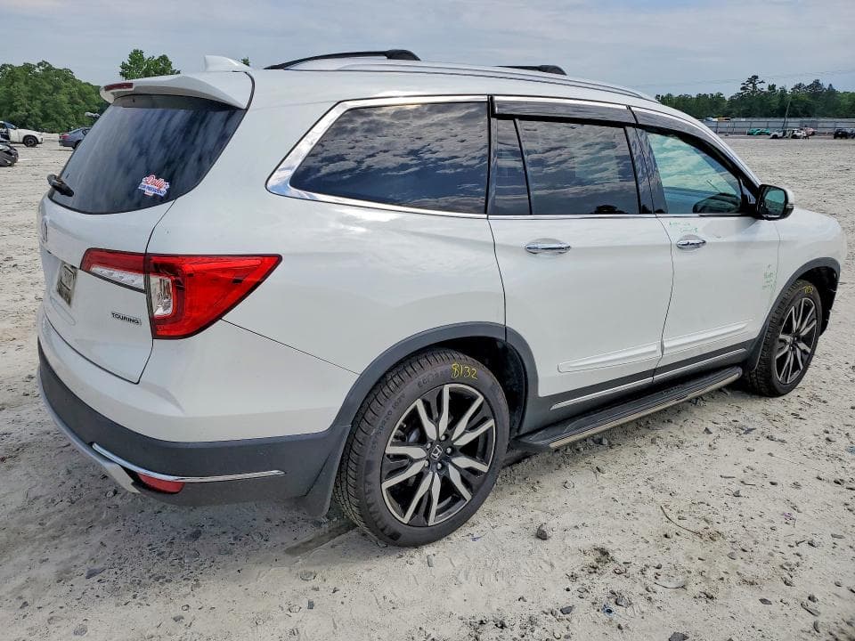 2020 HONDA PILOT TOURING 3