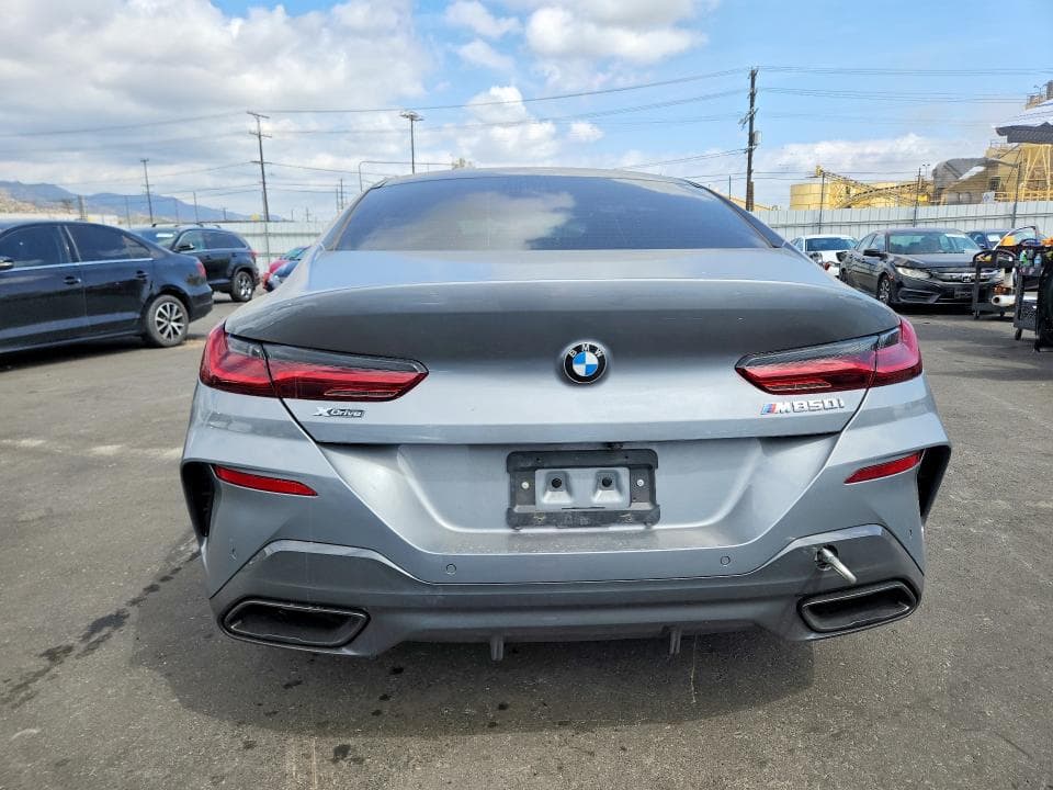 2025 BMW M850XI 6