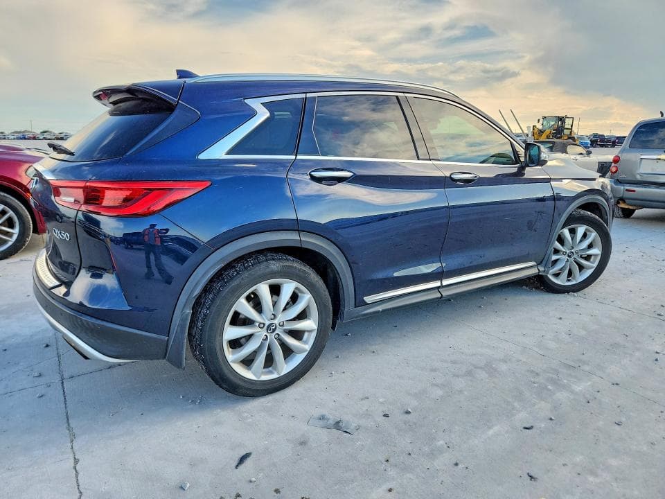 2019 INFINITI QX50 ESSENTIAL 3