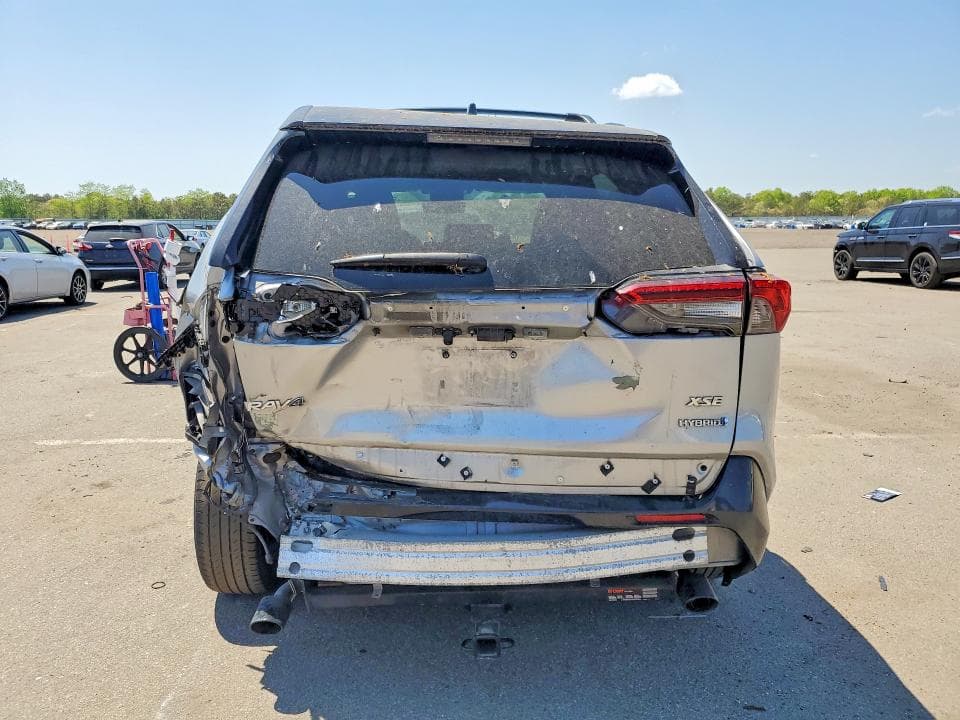 2021 TOYOTA RAV4 XSE 6