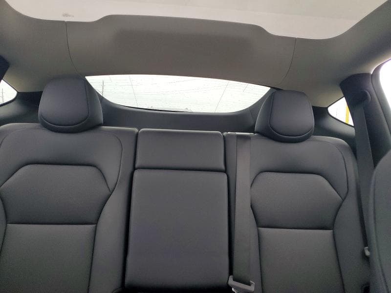 2026 TESLA MODEL Y 10