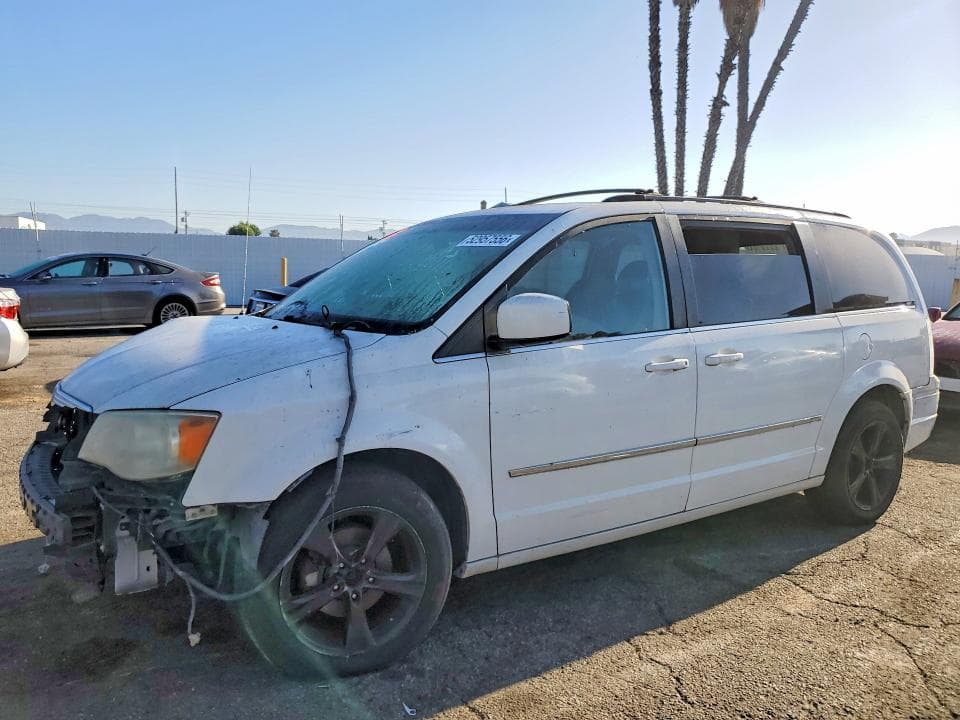 2010 CHRYSLER TOWN & COUNTRY TOURING