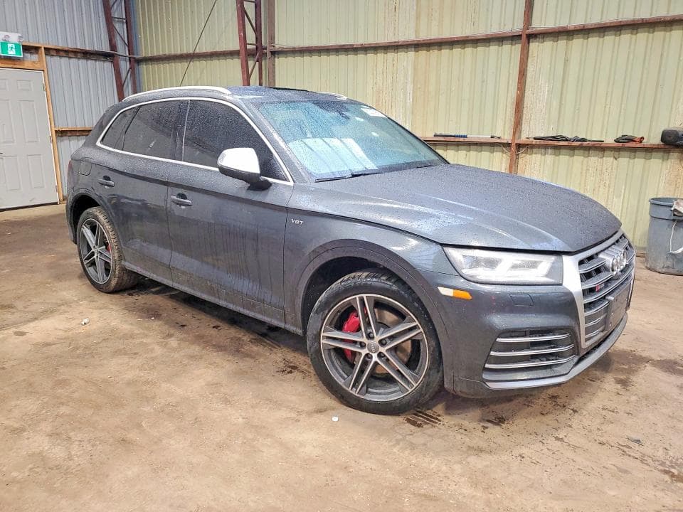 2018 AUDI SQ5 4