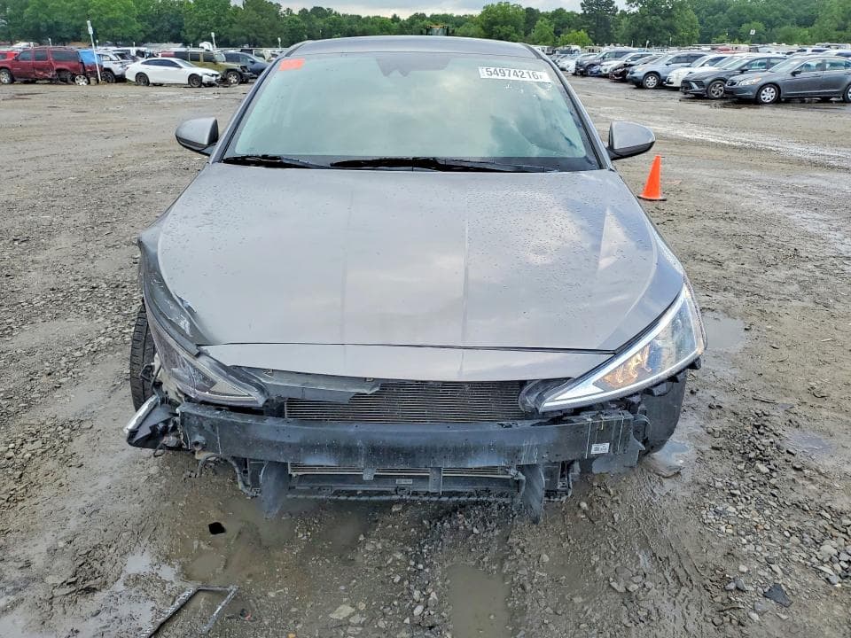 2020 HYUNDAI ELANTRA SEL 5