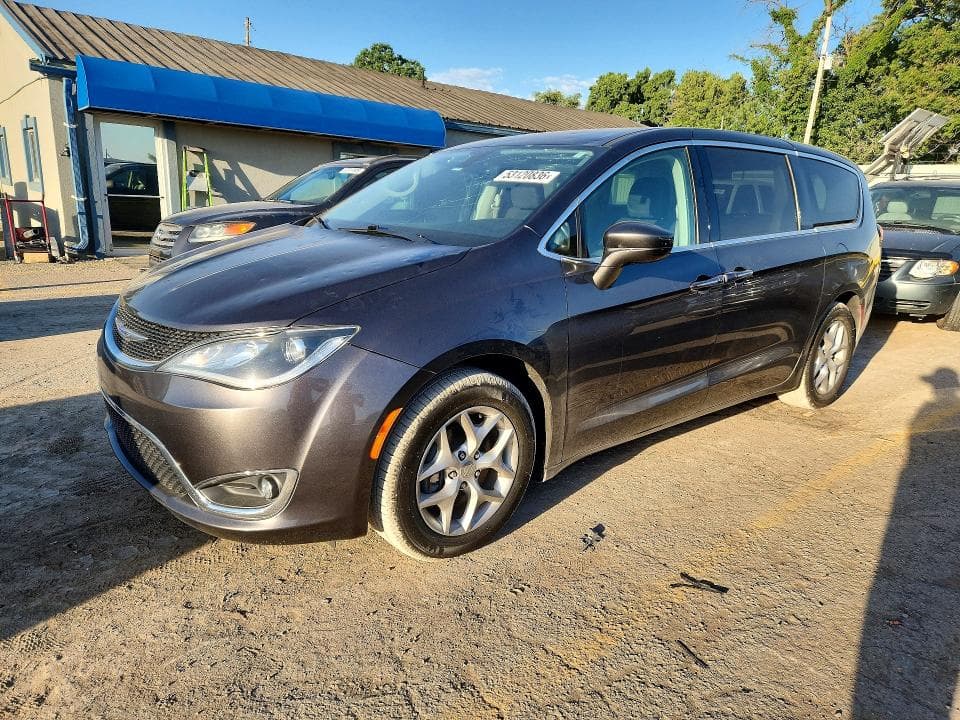 2020 CHRYSLER PACIFICA TOURING - 1