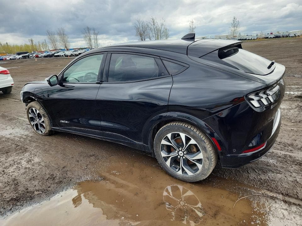 2021 FORD MUSTANG MACH-E PREMIUM 2