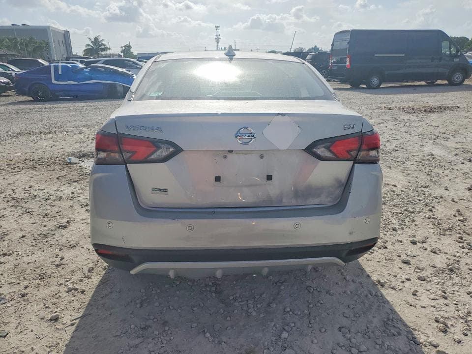 2021 NISSAN VERSA SV 6