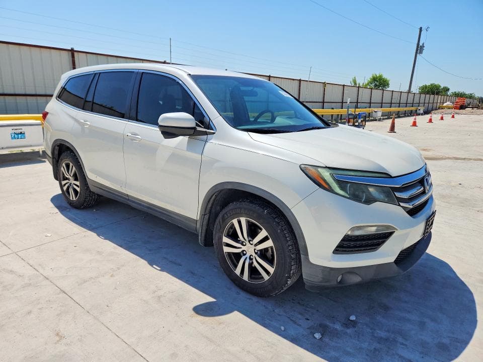 2017 HONDA PILOT EX 4
