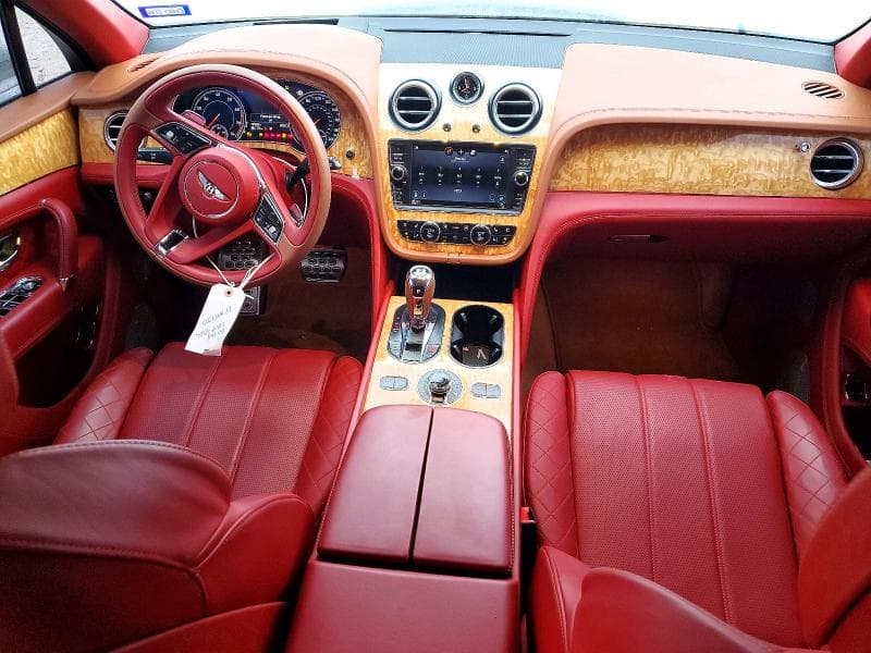 2017 BENTLEY BENTAYGA 8