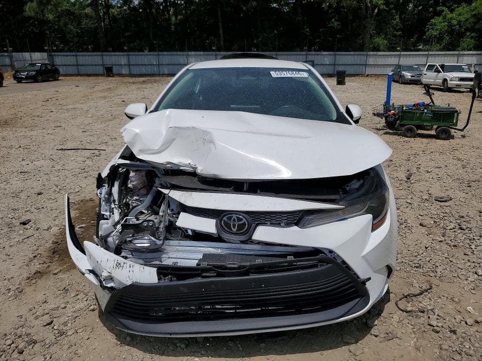 2023 TOYOTA COROLLA LE 5