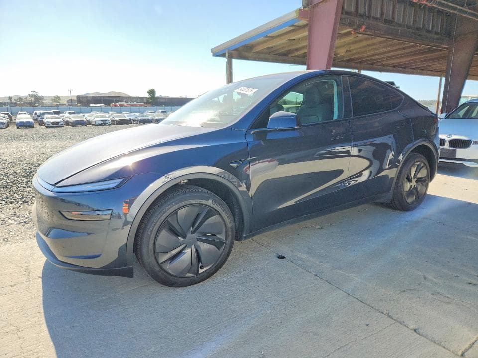 2026 TESLA MODEL Y - 1