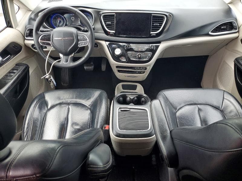 2022 CHRYSLER PACIFICA TOURING L 8