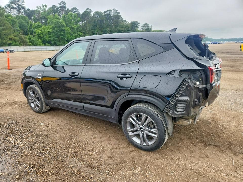 2022 KIA SELTOS LX 2