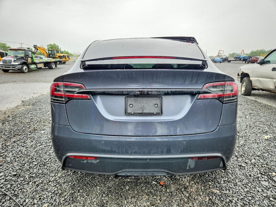 2023 TESLA MODEL X 6