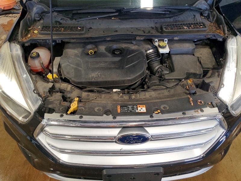 2017 FORD ESCAPE SE 12