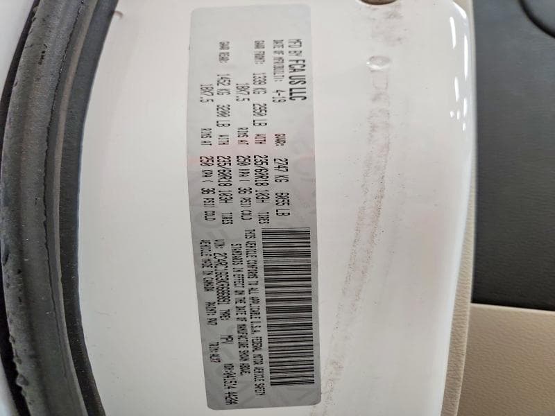 2019 CHRYSLER PACIFICA LIMITED 14