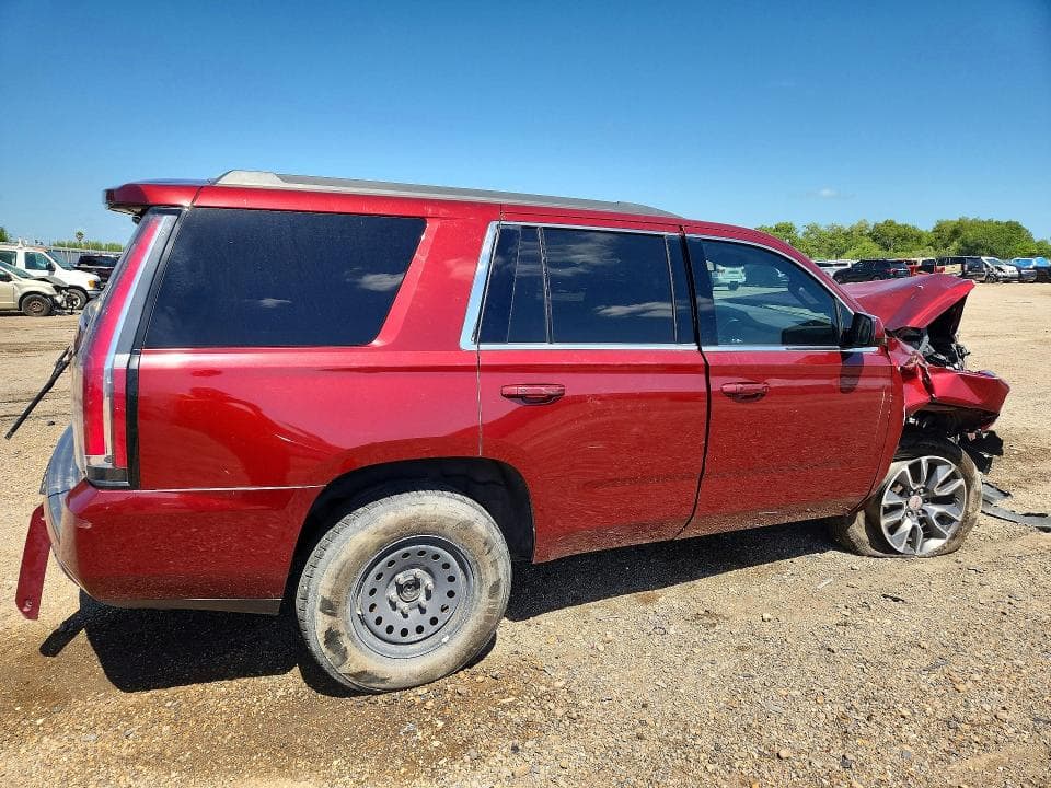 2017 GMC YUKON SLT 3