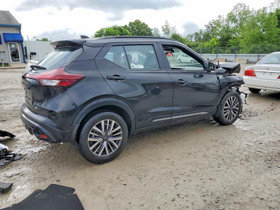 2024 NISSAN KICKS SR 3