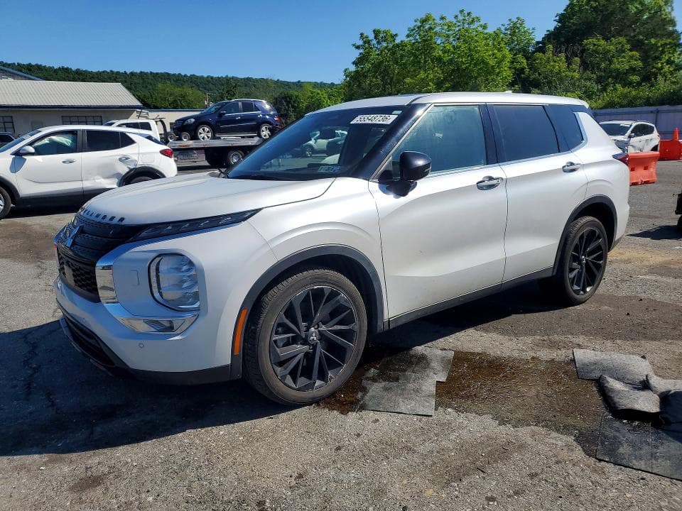 2022 MITSUBISHI OUTLANDER SE - 1