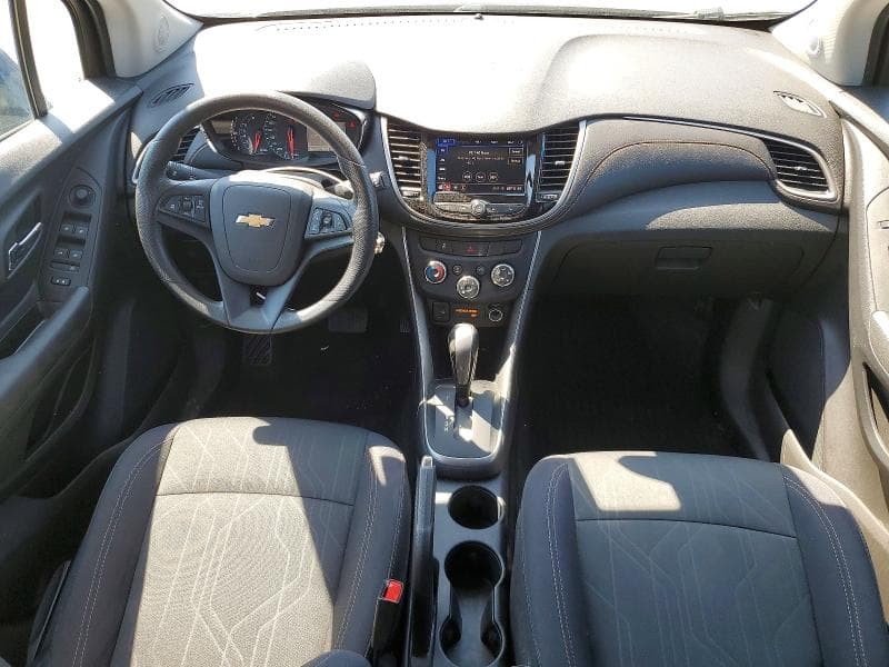 2020 CHEVROLET TRAX 1LT 8