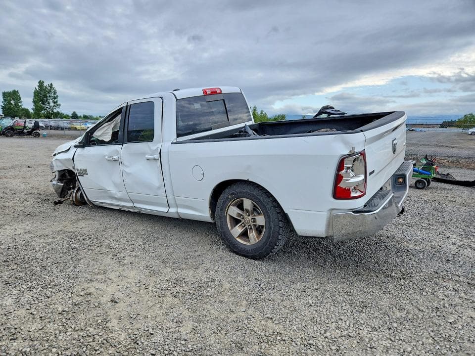 2019 RAM 1500 CLASSIC SLT 2