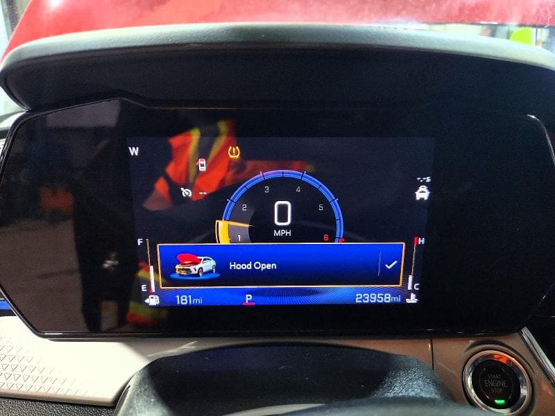 2025 CHEVROLET TRAX 1LT 9