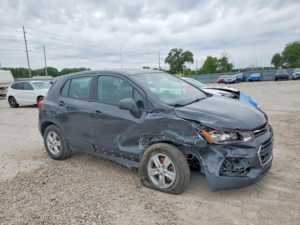 2019 CHEVROLET TRAX LS 4