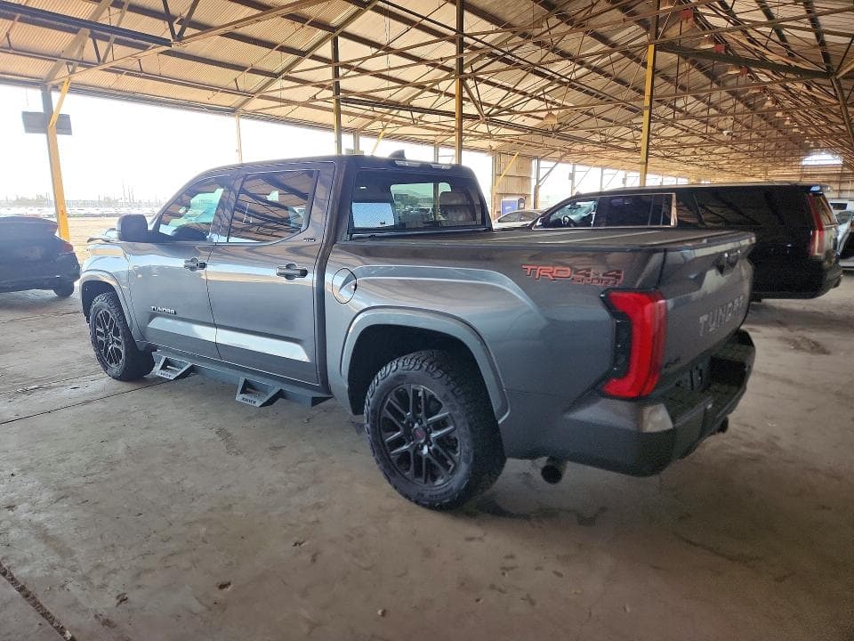 2023 TOYOTA TUNDRA SR5 2