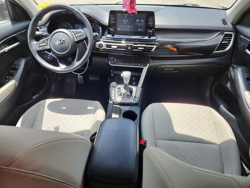 2021 KIA SELTOS EX 8