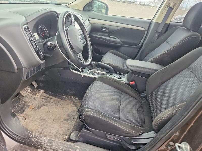2017 MITSUBISHI OUTLANDER ES 7