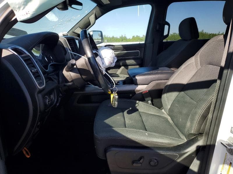2023 RAM 1500 BIG HORN 7