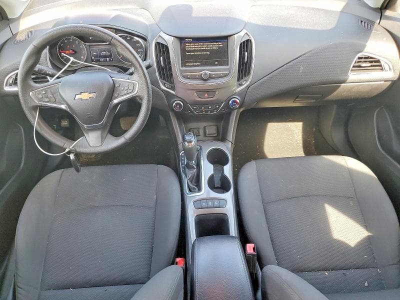 2019 CHEVROLET CRUZE LT 8